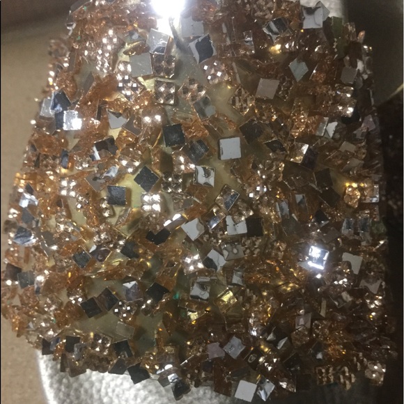 GOLD SLIDES DRIPPING IN SPARKLING SHOES - Picture 4 of 7